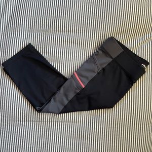 Performance Sport Fils Running Capri Leggings